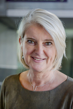  Katrien Van Eeckhoutte, Algemeen directeur en dagelijks bestuurder van vzw  Concertgebouw Brugge  