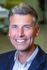  Filip Van Pottelbergh 
 CEO van  Hoorebeke Timber  